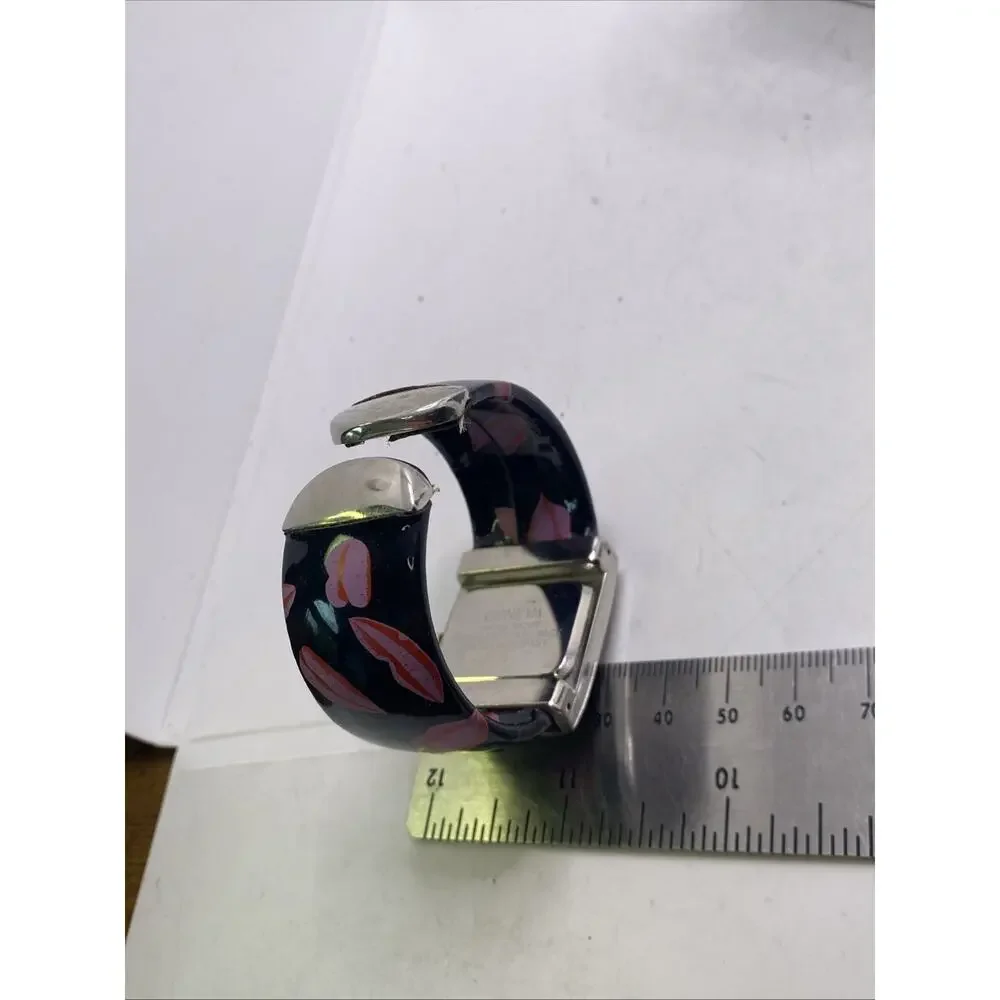 Geneva Vintage Cuff Watch New Battery